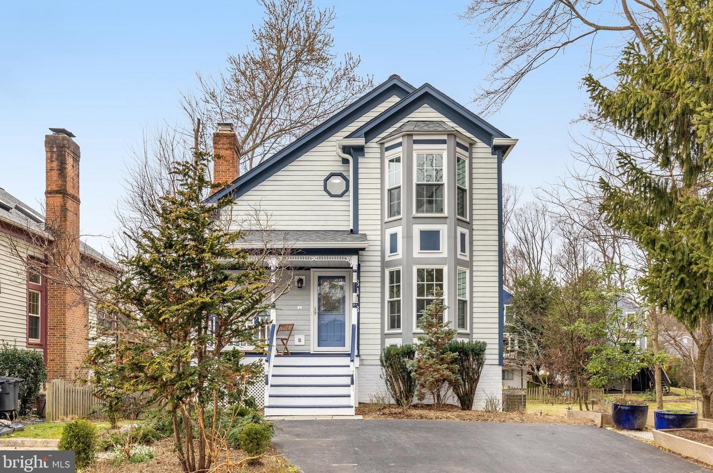 8413 Hollis Ln, Vienna, VA 22182-5155