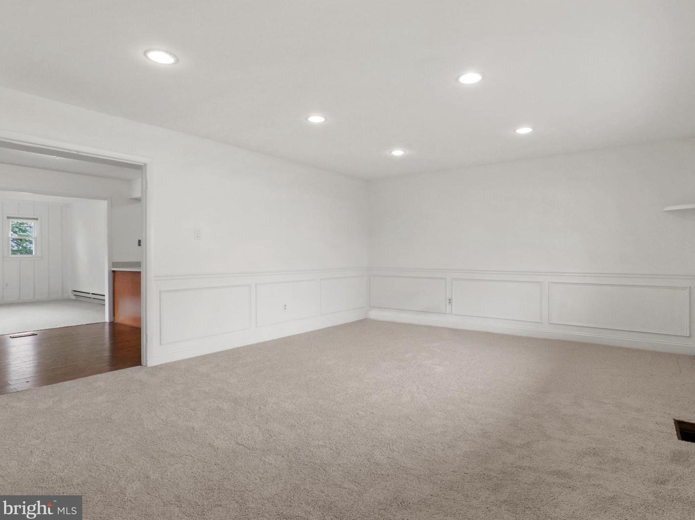 13222 Parson Ln, Fairfax VA  22033-3402 exterior