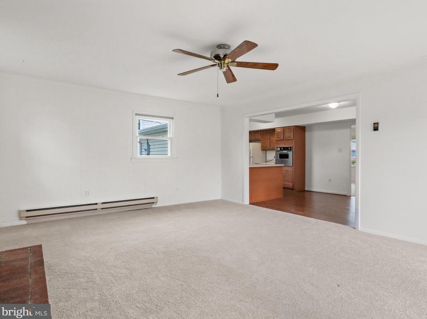 13222 Parson Ln, Fairfax VA  22033-3402 exterior