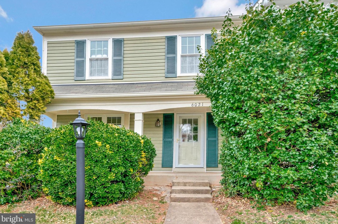 6021 Meyers Landing Ct, Springfield, VA 22015