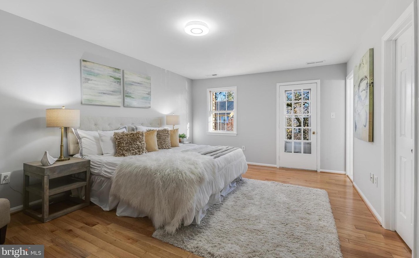 3004 Seven Oaks Pl, Falls Church VA  22042-3152 exterior