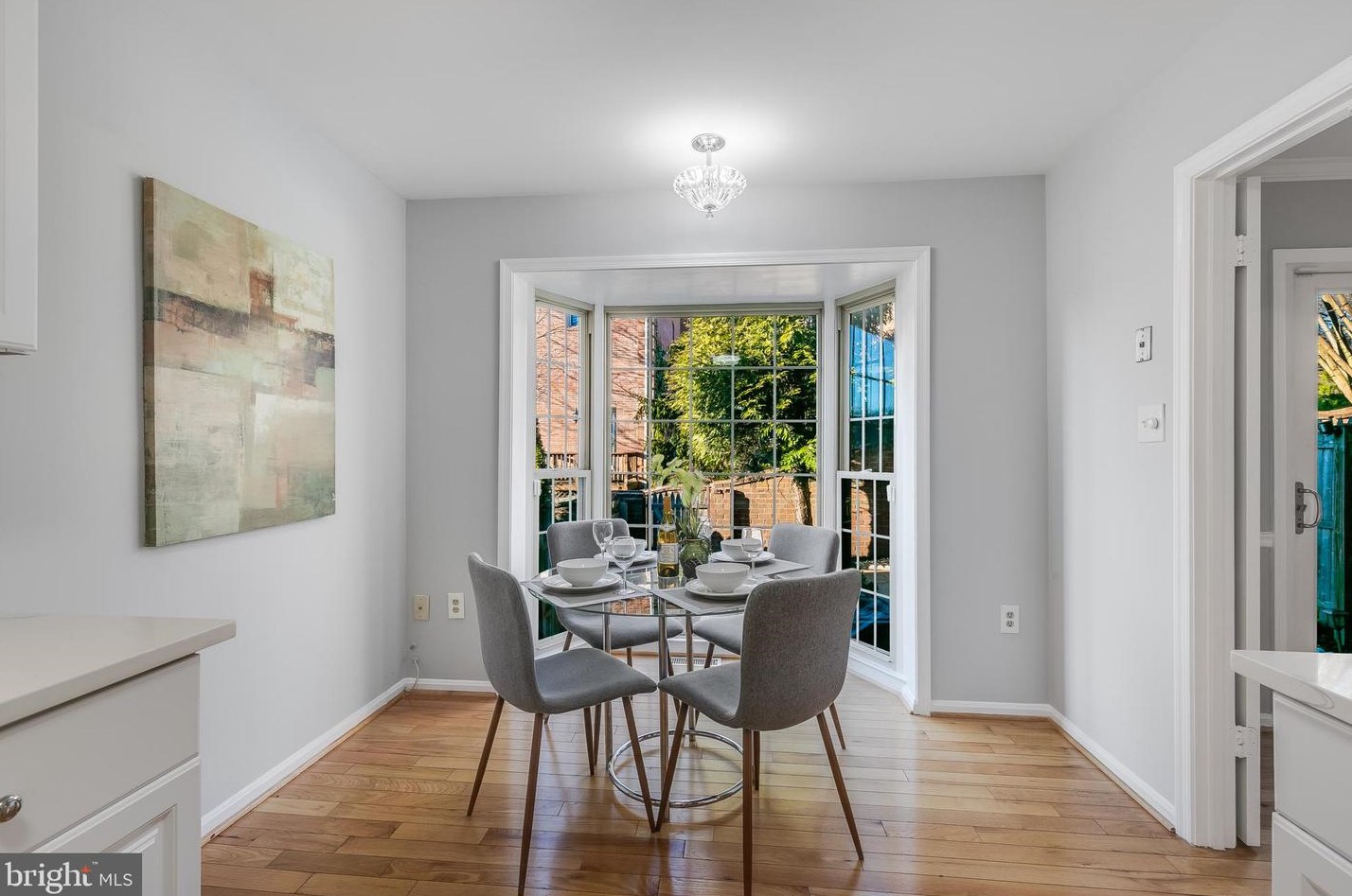 3004 Seven Oaks Pl, Falls Church VA  22042-3152 exterior