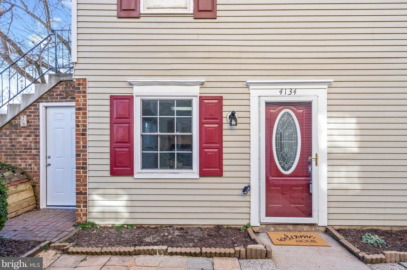 4134 Placid Lake Ct #60c, Fairfax, VA 20151