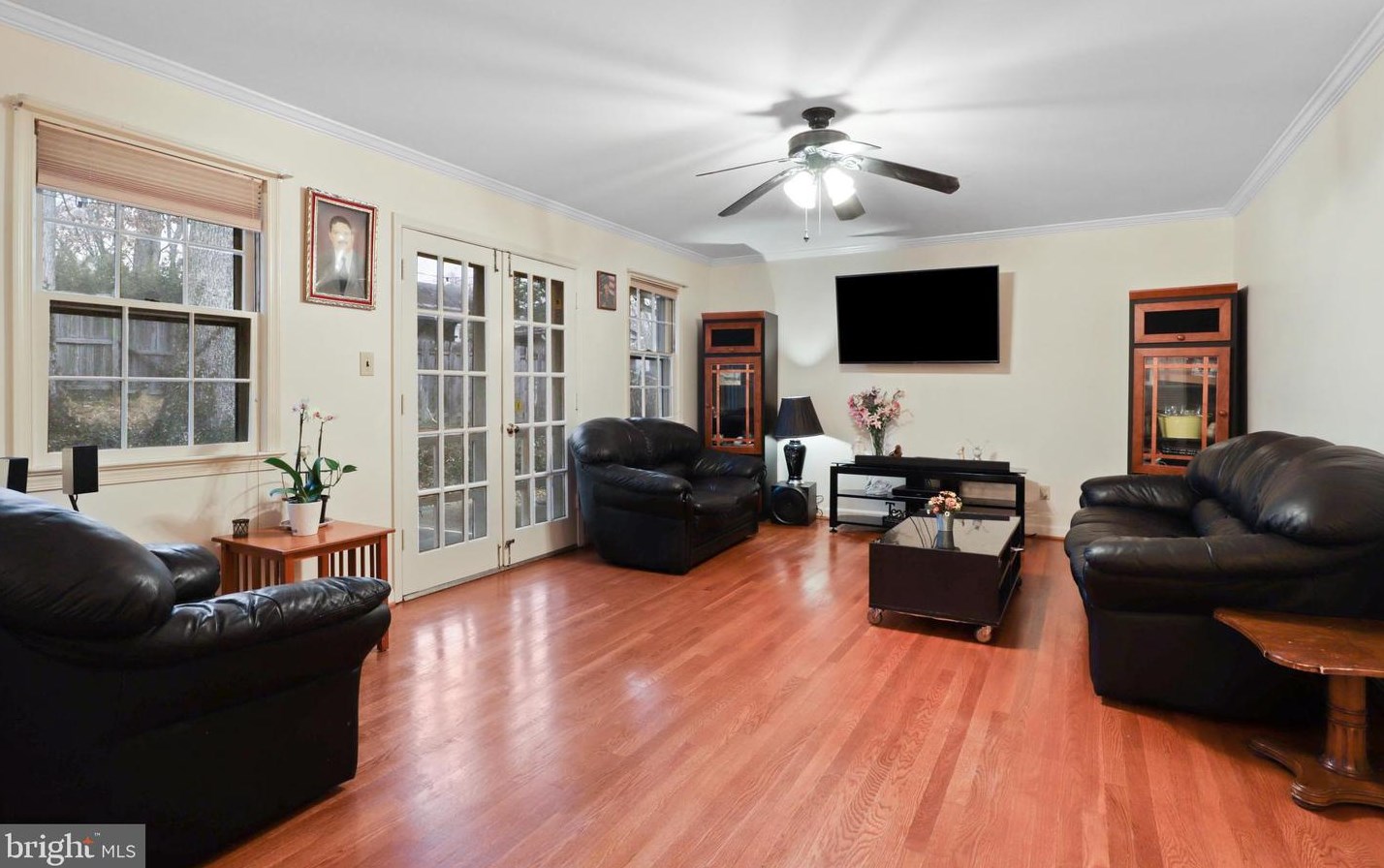 4201 Kings Mill Ln, Annandale, VA 22003