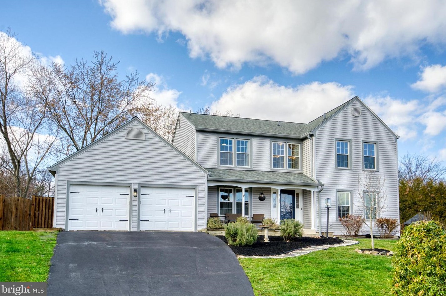 1011 Page Ct, Herndon, VA 20170