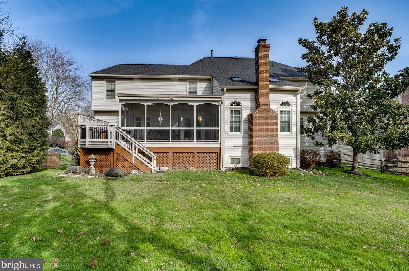 15335 Jordans Journey Dr, Centreville, VA 20120