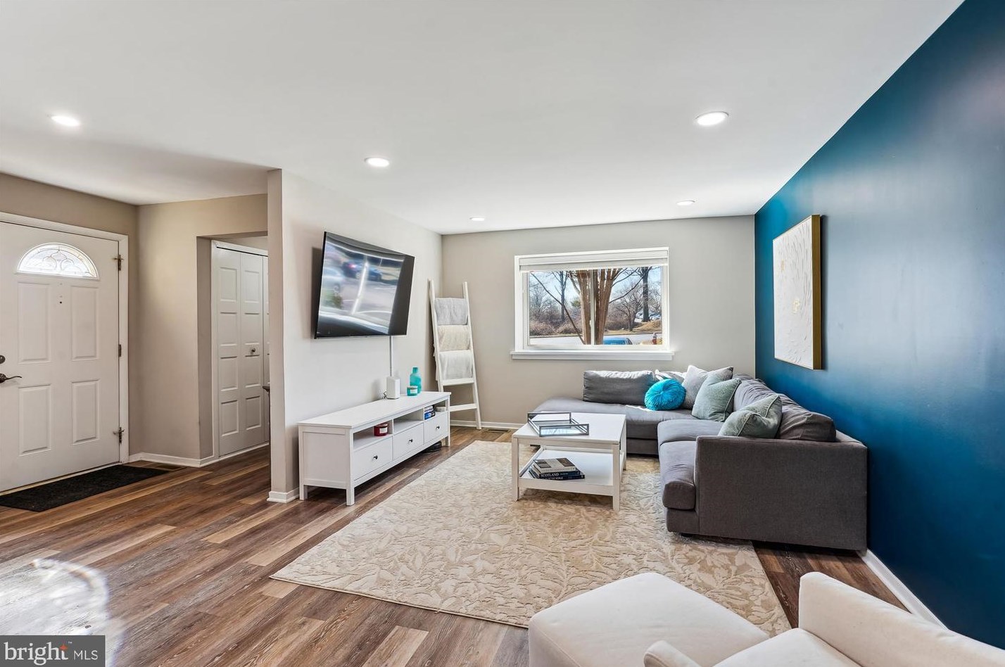 2842 Jermantown Rd, Vienna VA 22124-2513 exterior