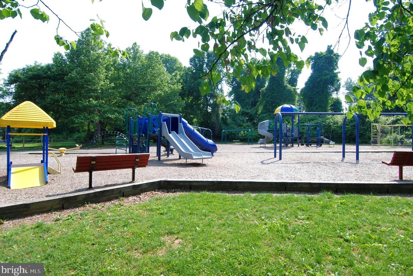 2842 Jermantown Rd, Vienna VA 22124-2513 exterior