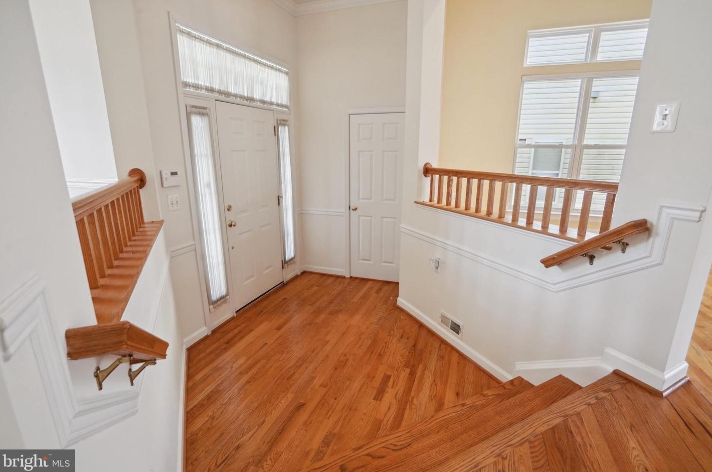 9114 Briarwood Farms Ct, Fairfax, VA 22031-1346