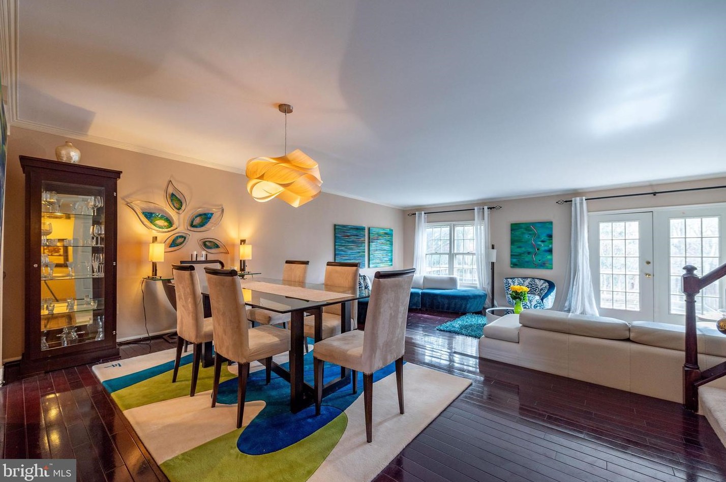 4107 Meadow Field Ct, Fairfax VA  22033-2829 exterior