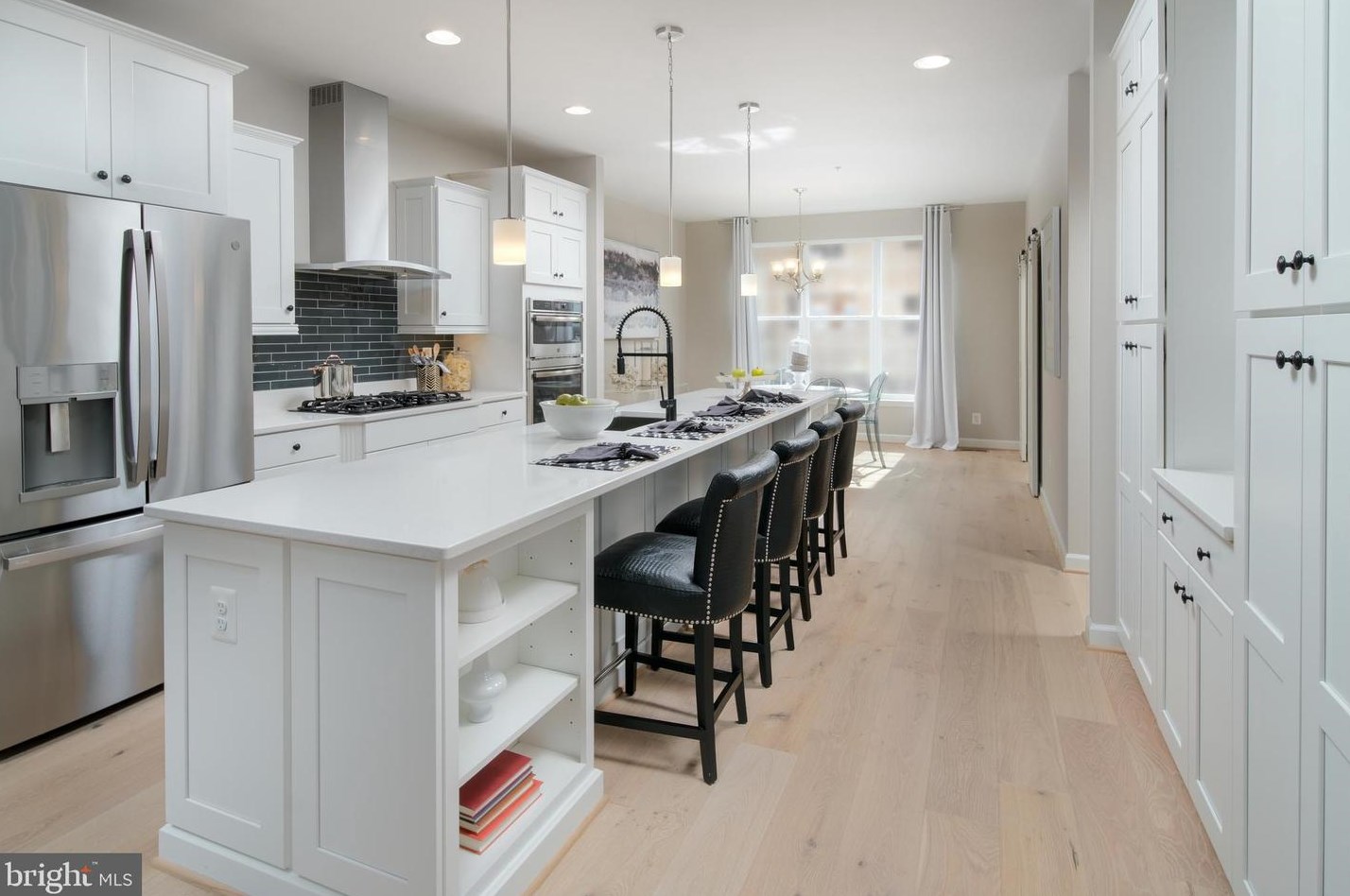 4358 Fair Lakes Ct, Fairfax, VA 22033-4233