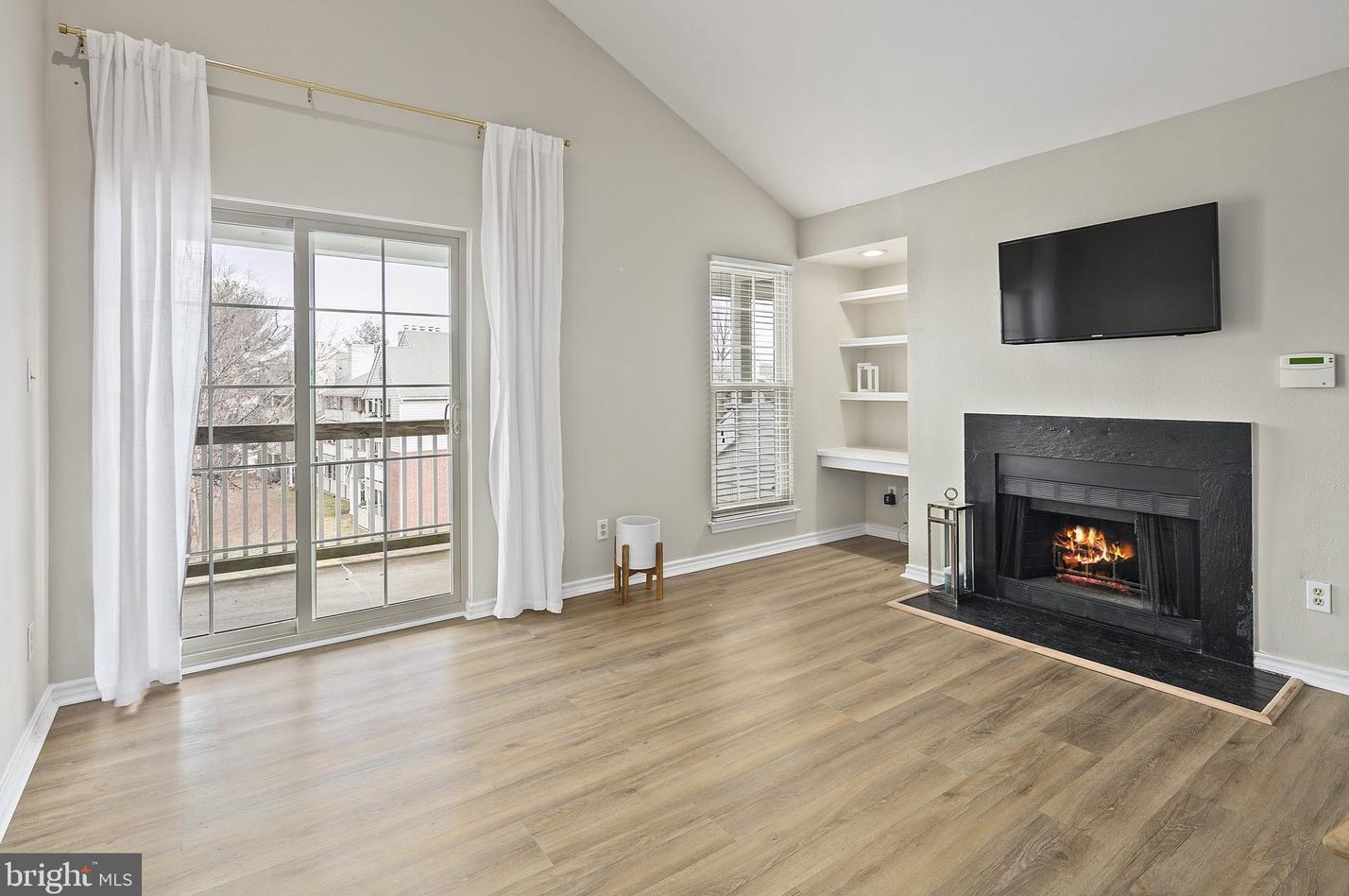 12157 Penderview Terrace #838, Fairfax, VA 22033