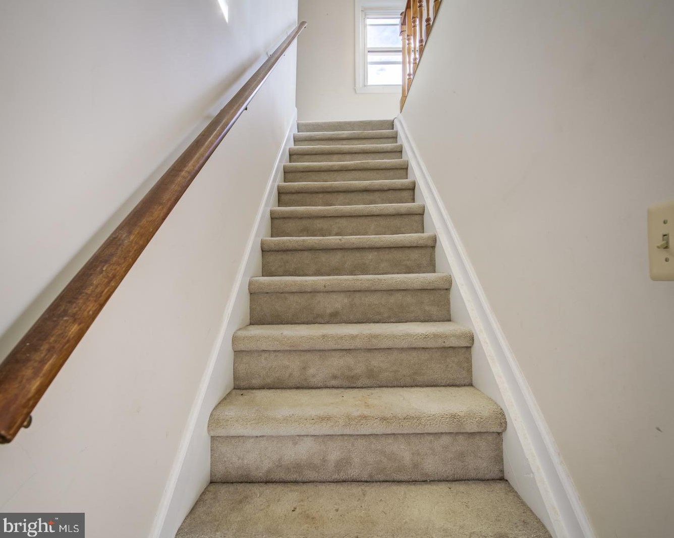 6656 Jefferson Ave, Falls Church VA  22042-2102 exterior