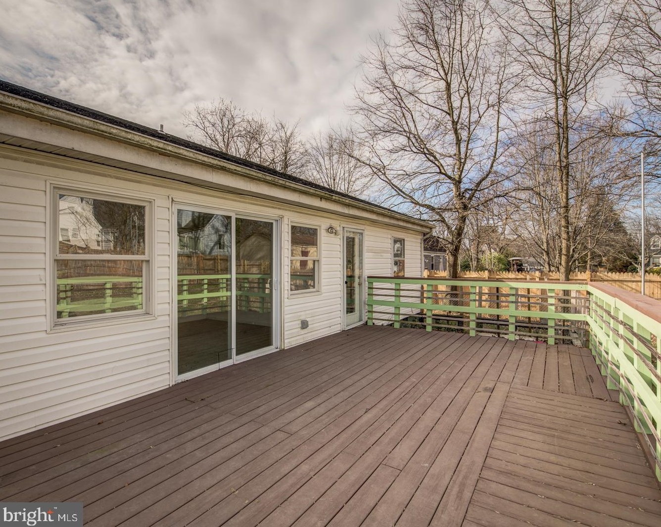 6656 Jefferson Ave, Falls Church VA  22042-2102 exterior