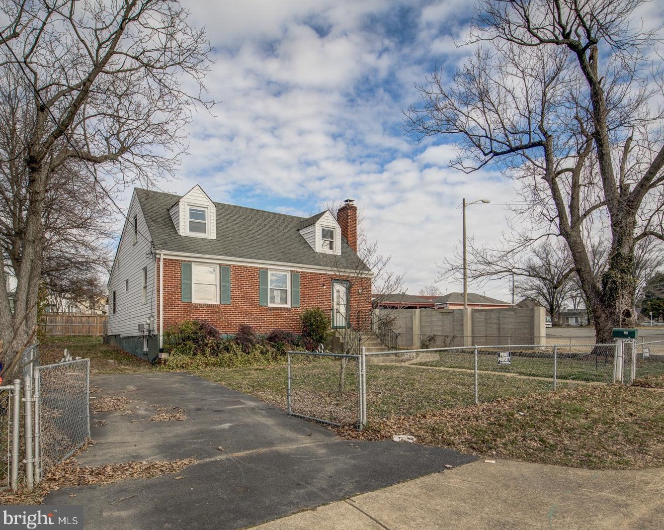 6656 Jefferson Ave, Falls Church VA  22042-2102 exterior