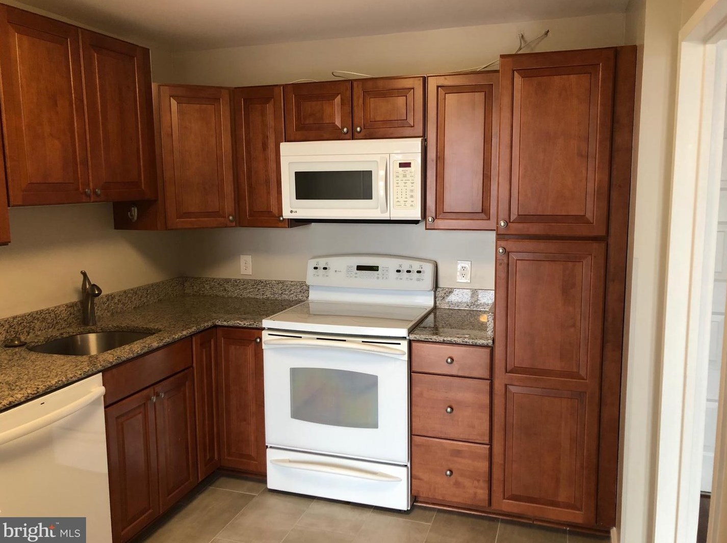 6800 Fleetwood Rd Apt 1205, Mc Lean, VA 22101
