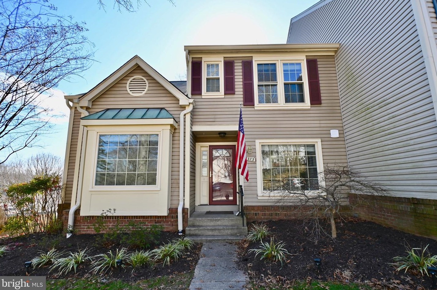 7373 Hidden Knolls Ct, Springfield, VA 22153