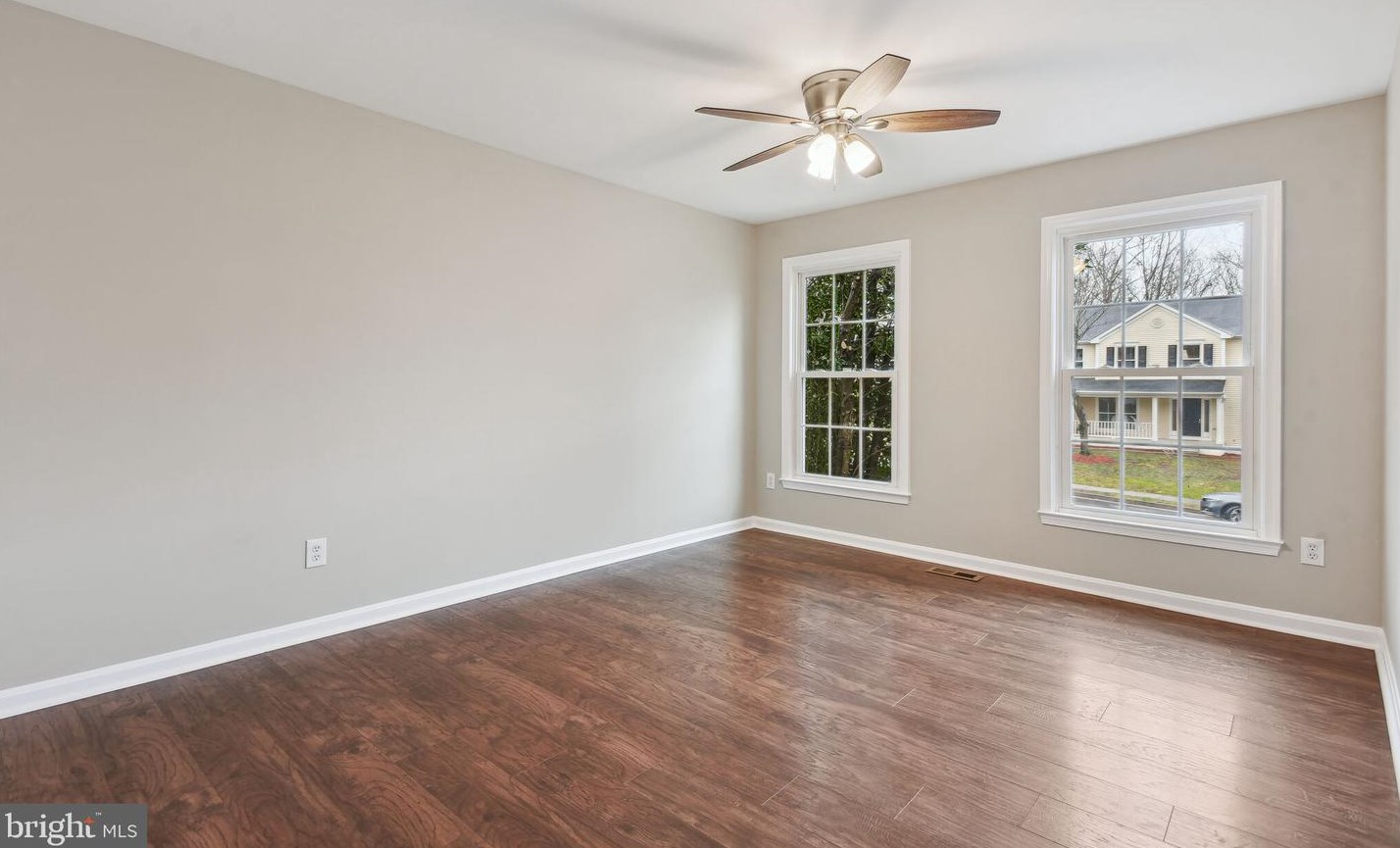 13930 Stonefield Dr, Clifton VA  20124-2546 exterior