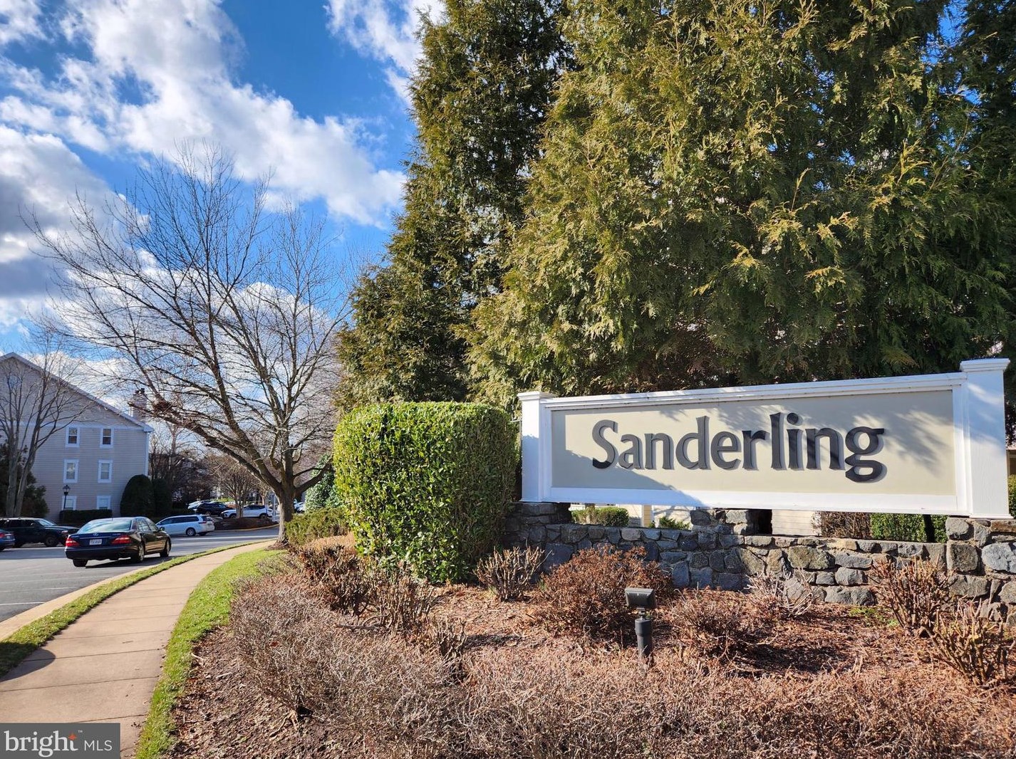 14301 Rosy Ln #203, Centreville, VA 20121