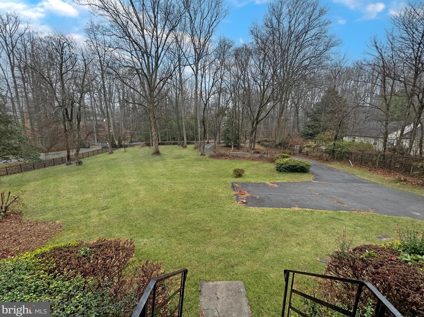 4115 Woodlark Dr, Annandale, VA 22003