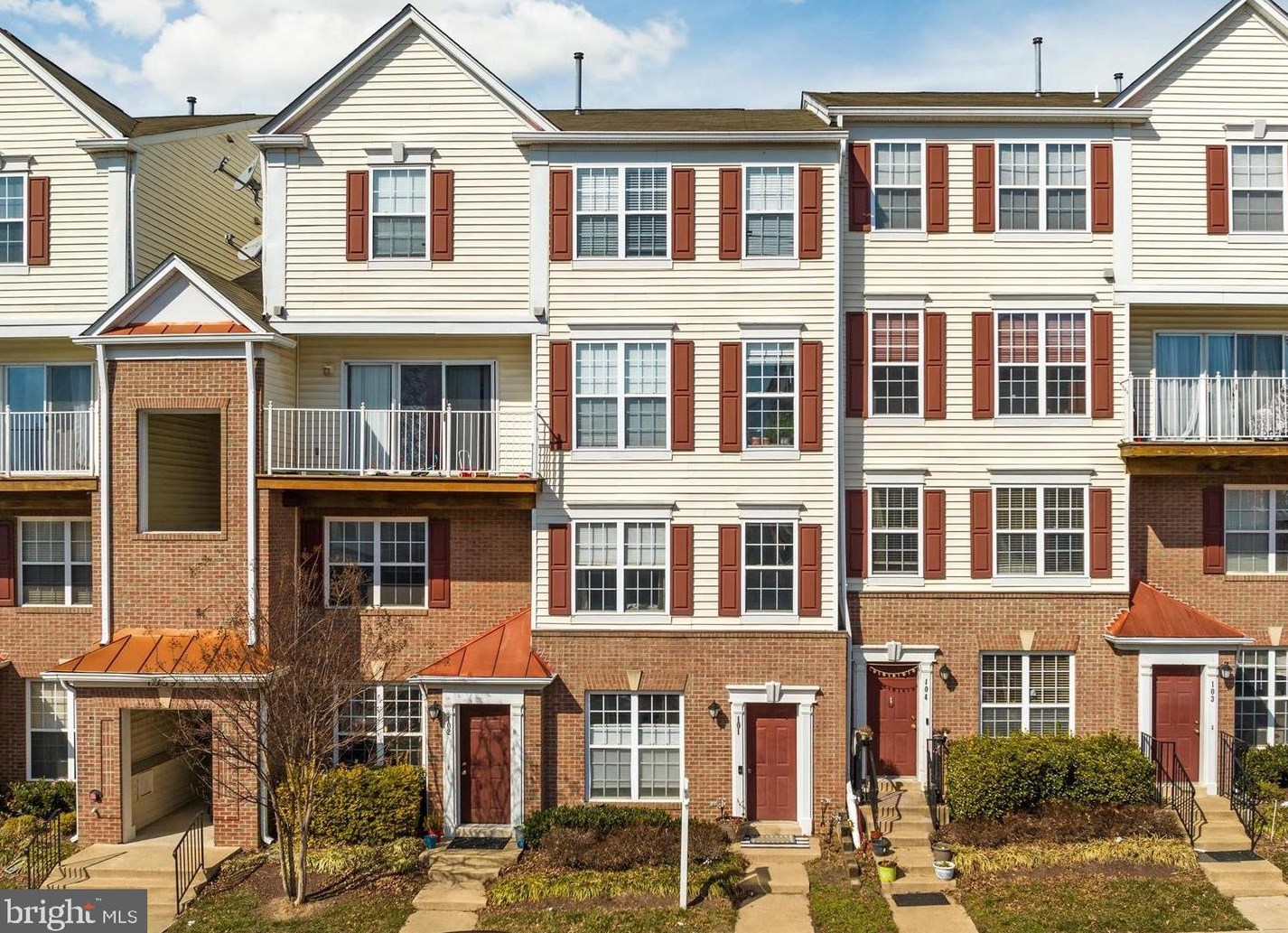 13390 Spofford Rd #101, Herndon, VA 20171