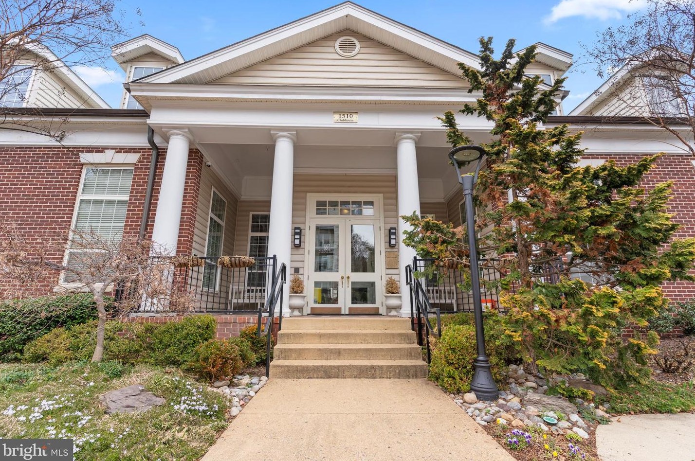 1530 Spring Gate Dr. #9113, Mc Lean, VA 22102