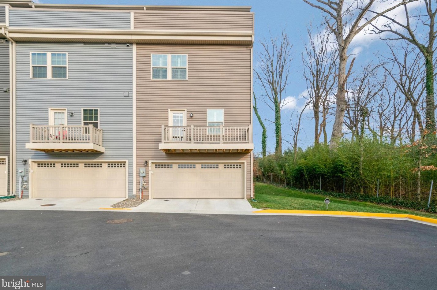 7817 Sutter Ln, Annandale, VA 22003