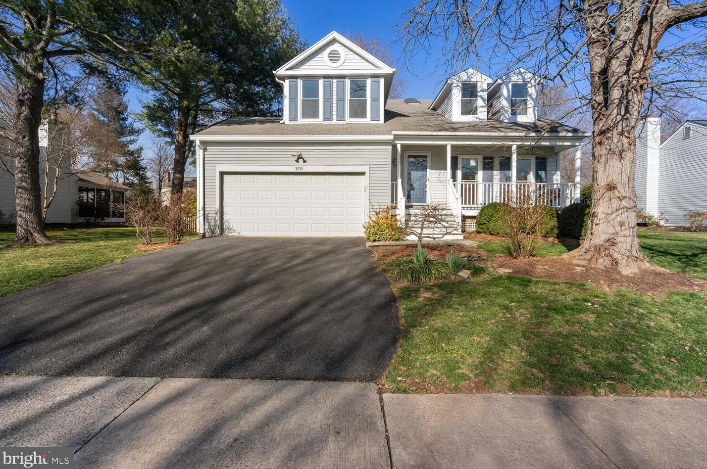 3589 Plum Dale Dr, Fairfax, VA 22033-1238