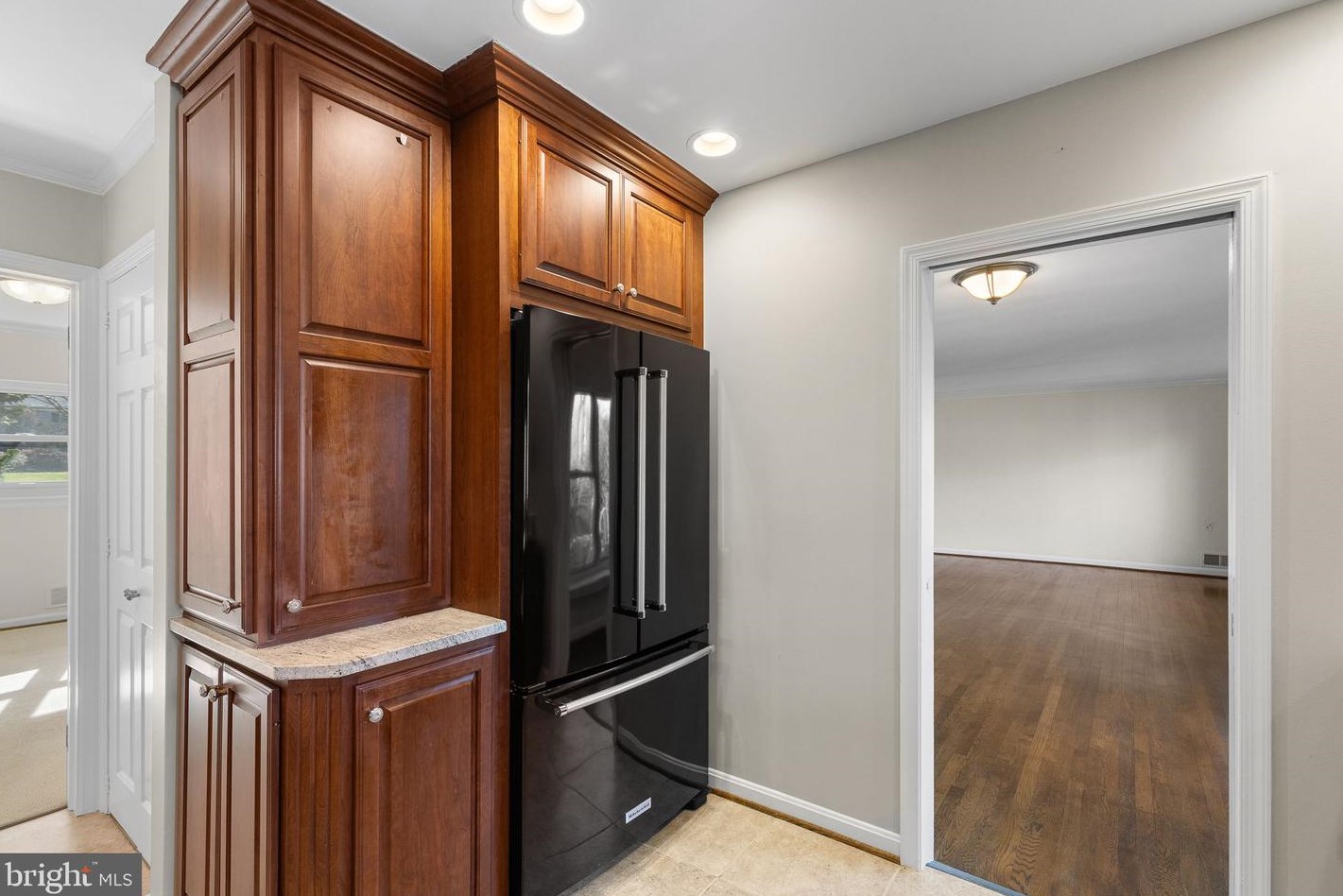 3166 Juniper Ln, Falls Church VA  22044-1814 exterior