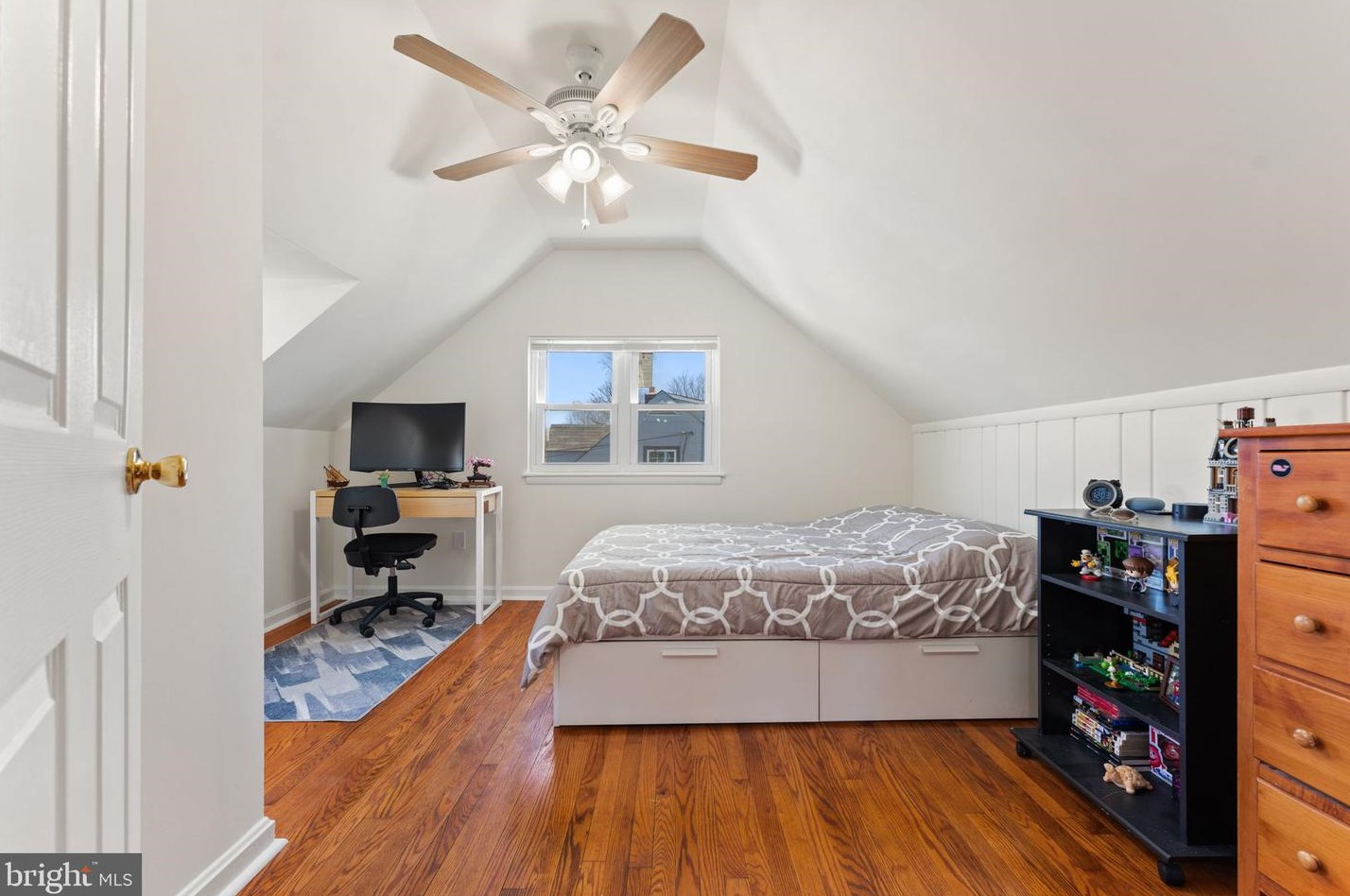 7217 Roosevelt Ave, Falls Church VA  22042-1625 exterior