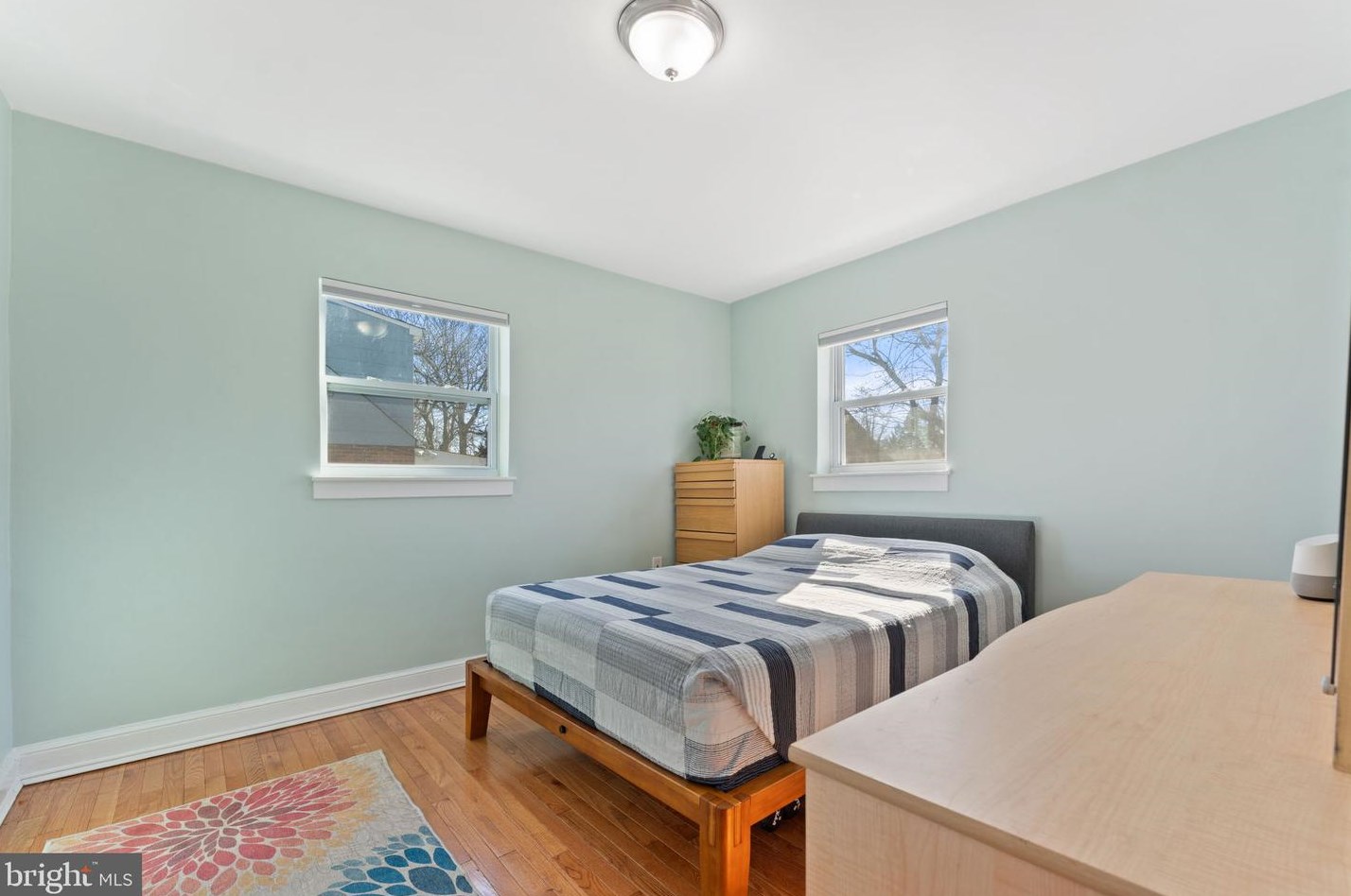 7217 Roosevelt Ave, Falls Church VA  22042-1625 exterior