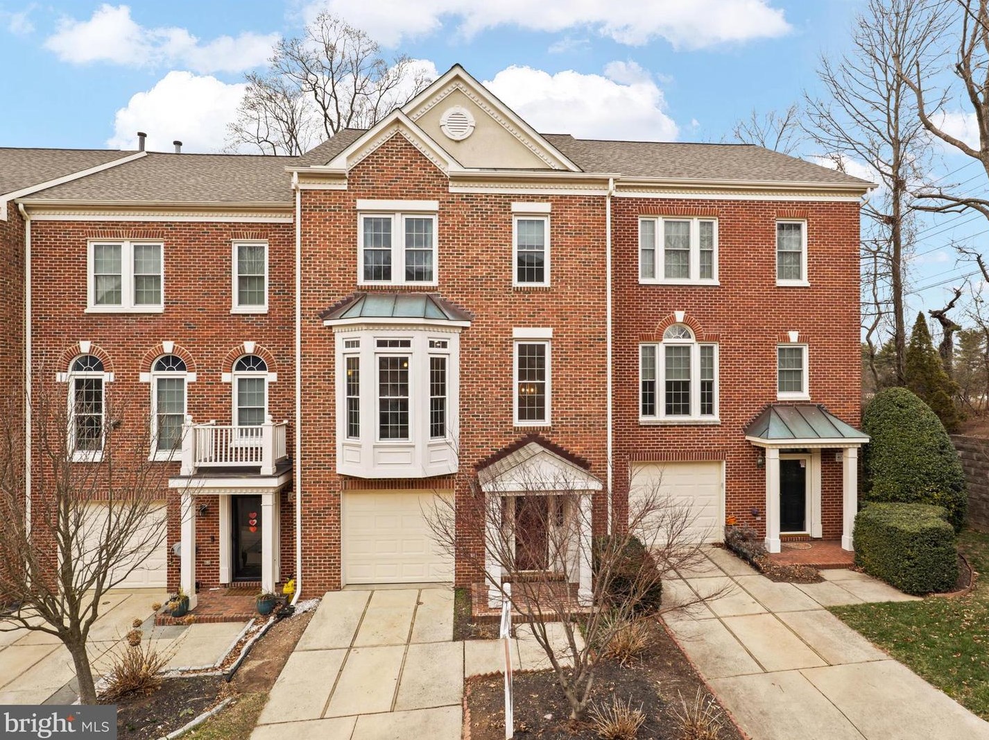 4022 Werthers Ct, Fairfax, VA 22030-7460