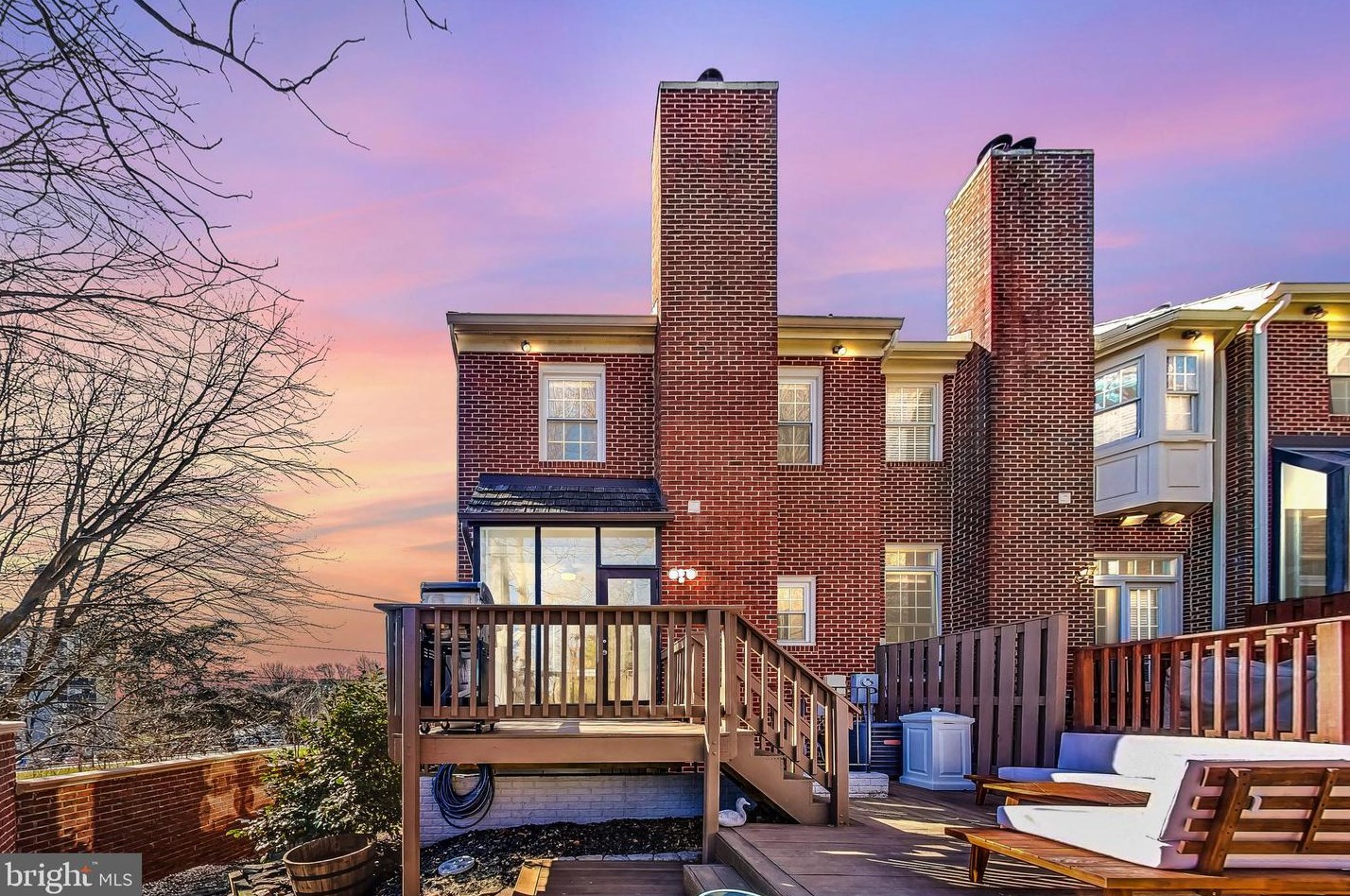 6000 Kelsey Ct, Falls Church VA  22044-2944 exterior