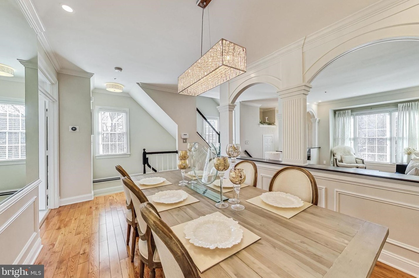 6000 Kelsey Ct, Falls Church VA  22044-2944 exterior