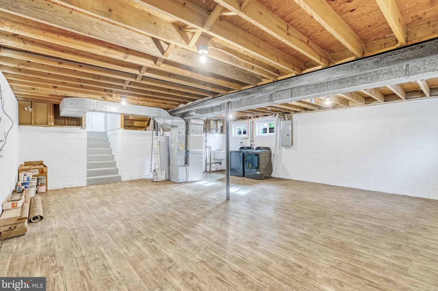 10021 Commonwealth Blvd, Fairfax VA  22032-2702 exterior