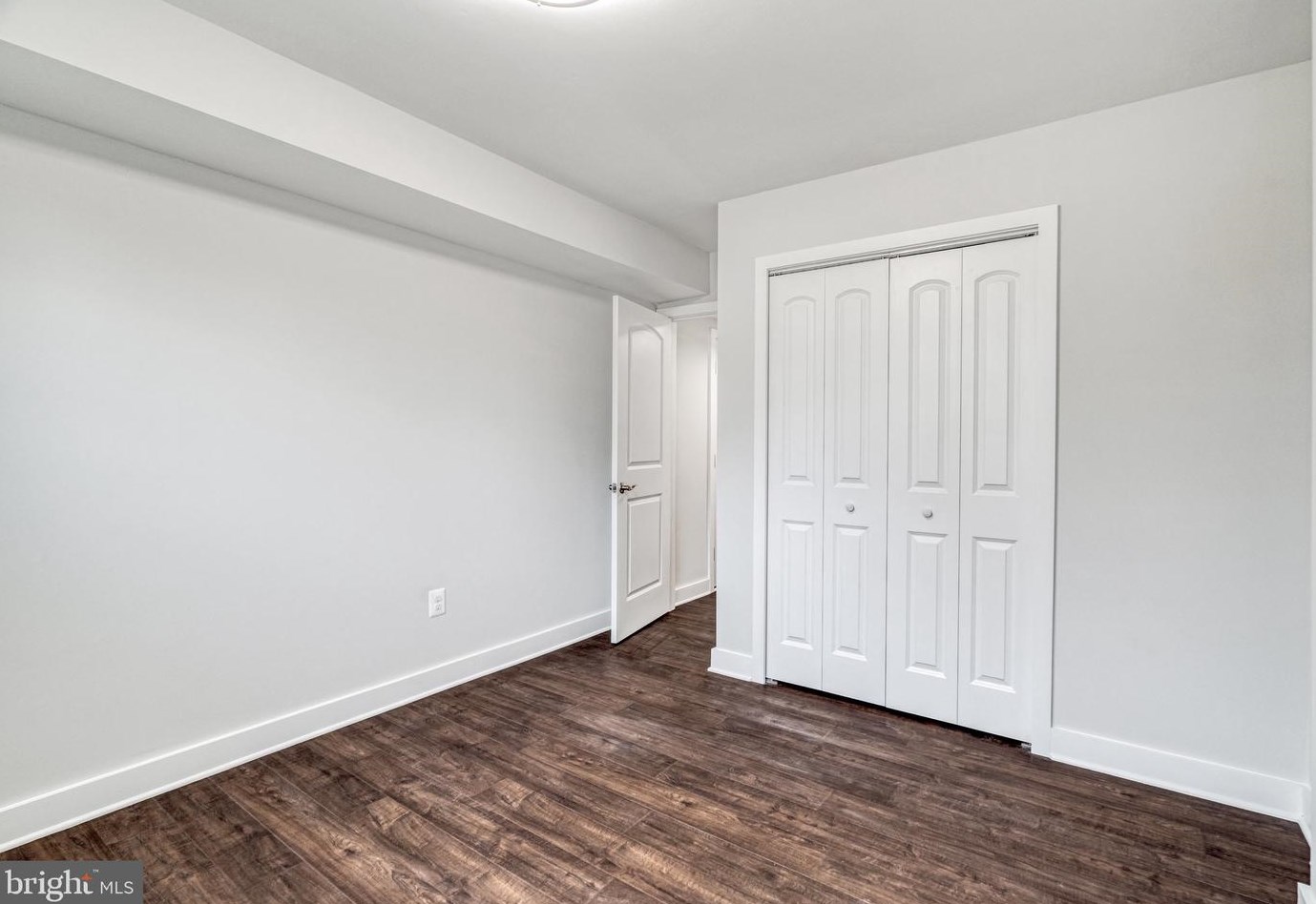 10021 Commonwealth Blvd, Fairfax VA  22032-2702 exterior