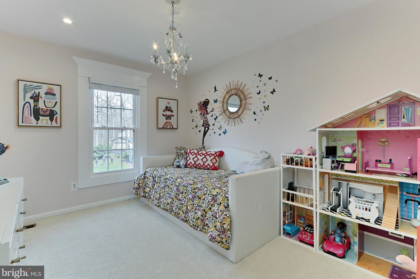 5719 Jonathan Mitchell Rd, Fairfax VA  22039-1402 exterior