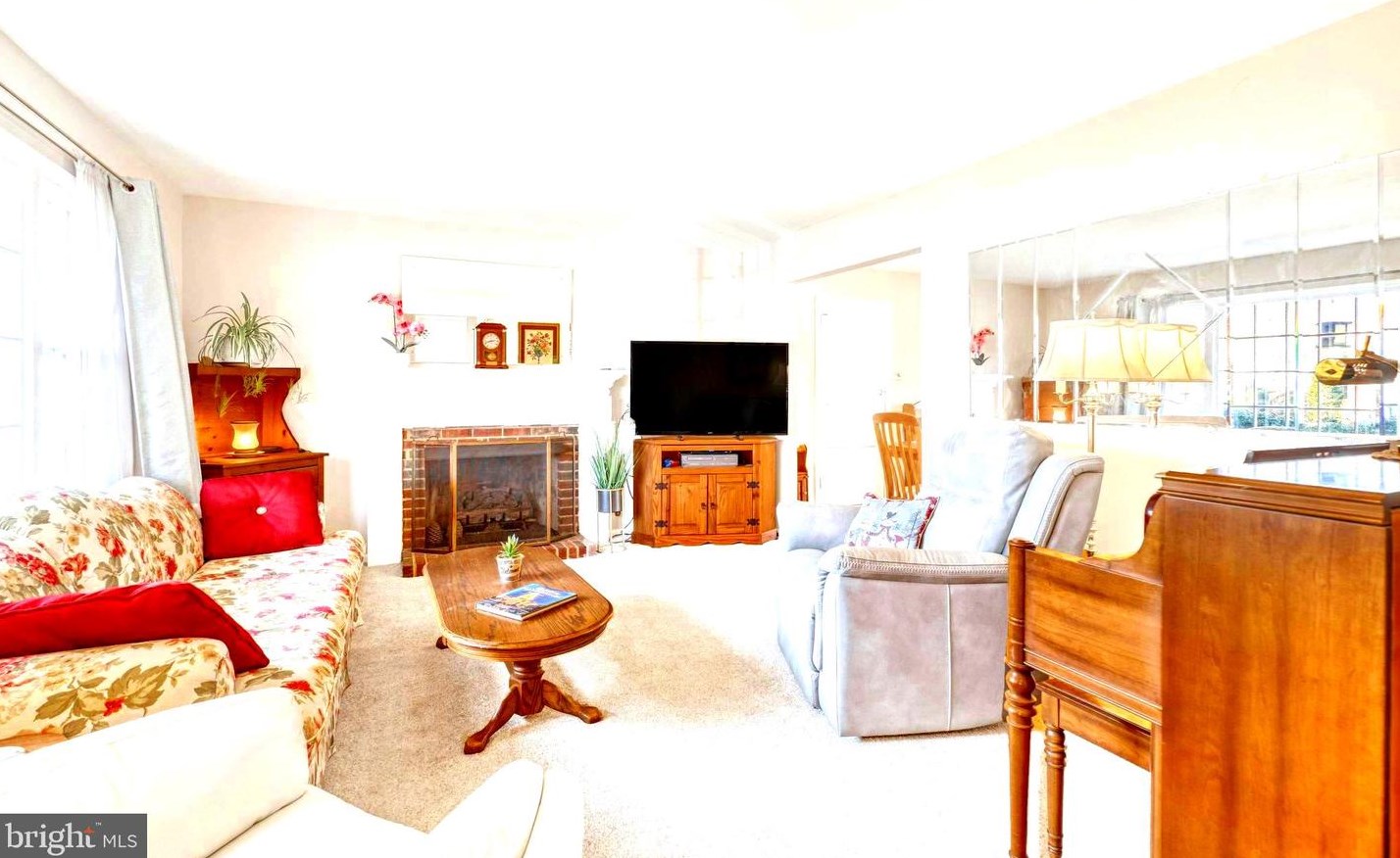 9503 Farmview Ct, Fairfax, VA 22032-1224