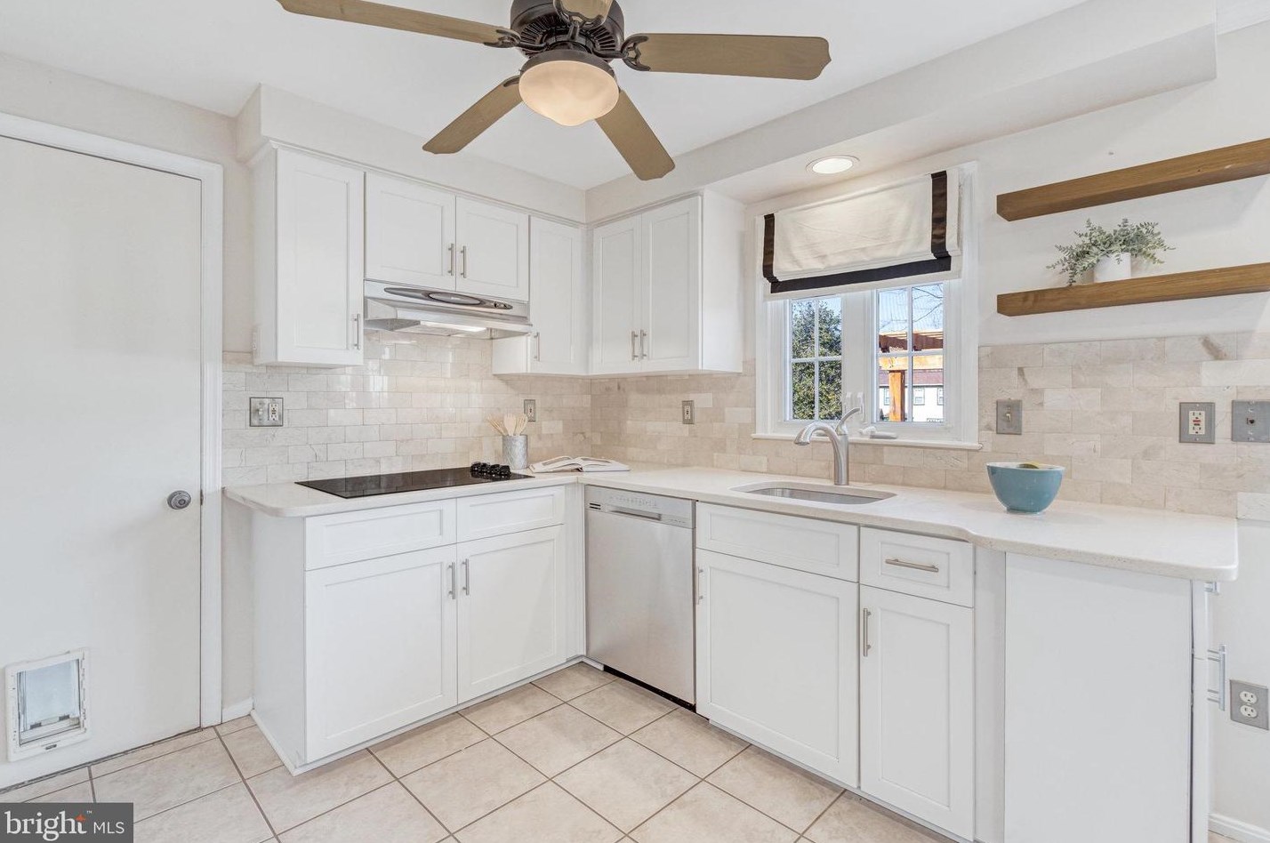 15206 Bannon Hill Ct, Fairfax VA  20151-1314 exterior