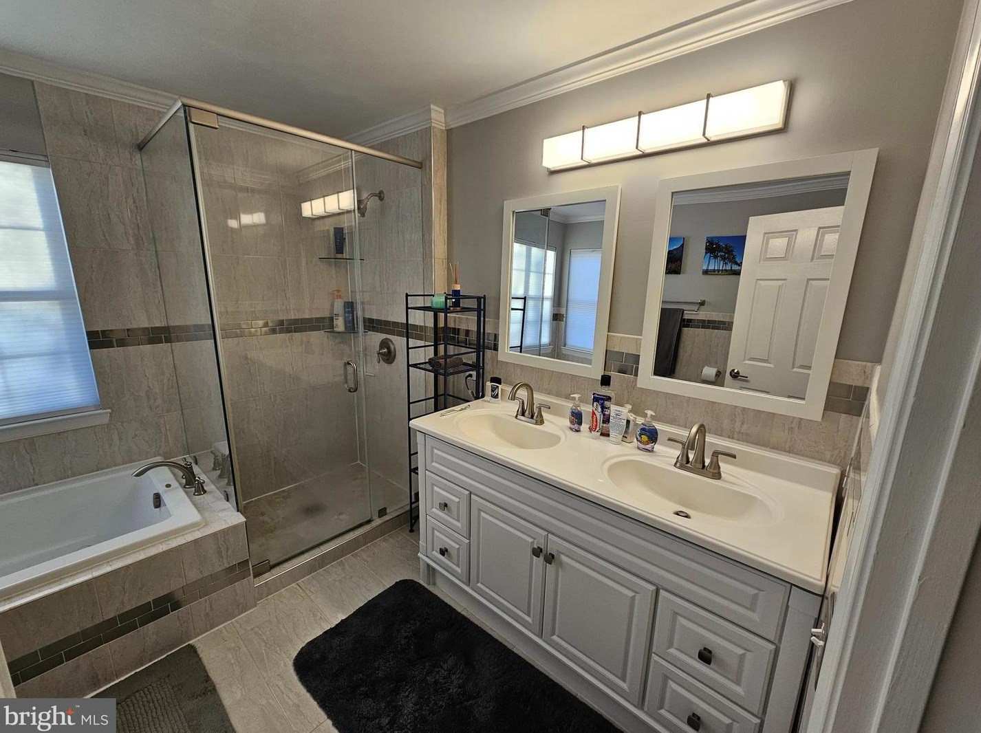 11521 Wild Hawthorn Ct, Herndon, VA 20194