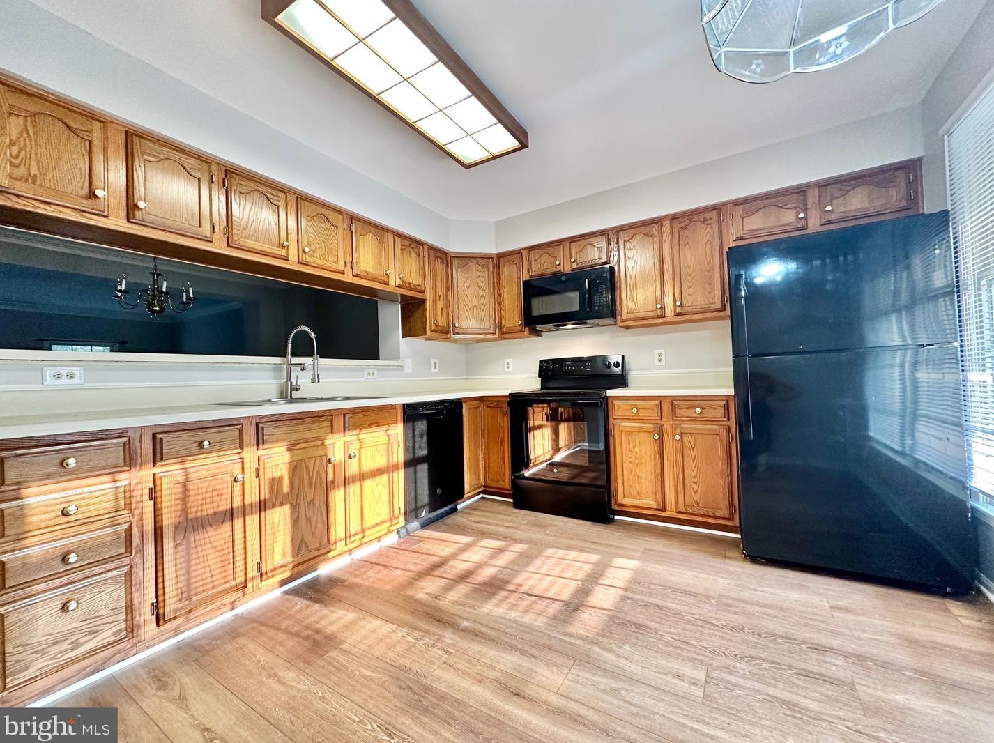 6522 Castine Ln, Springfield, VA 22150