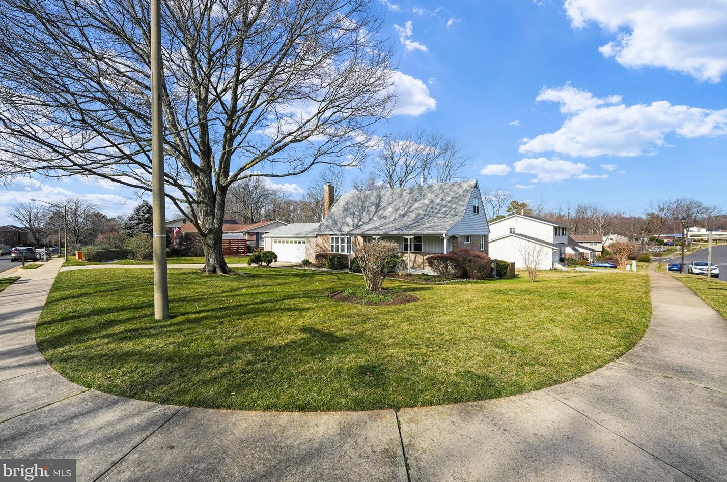 5406 Chatsworth Ct, Fairfax, VA 22032-3912