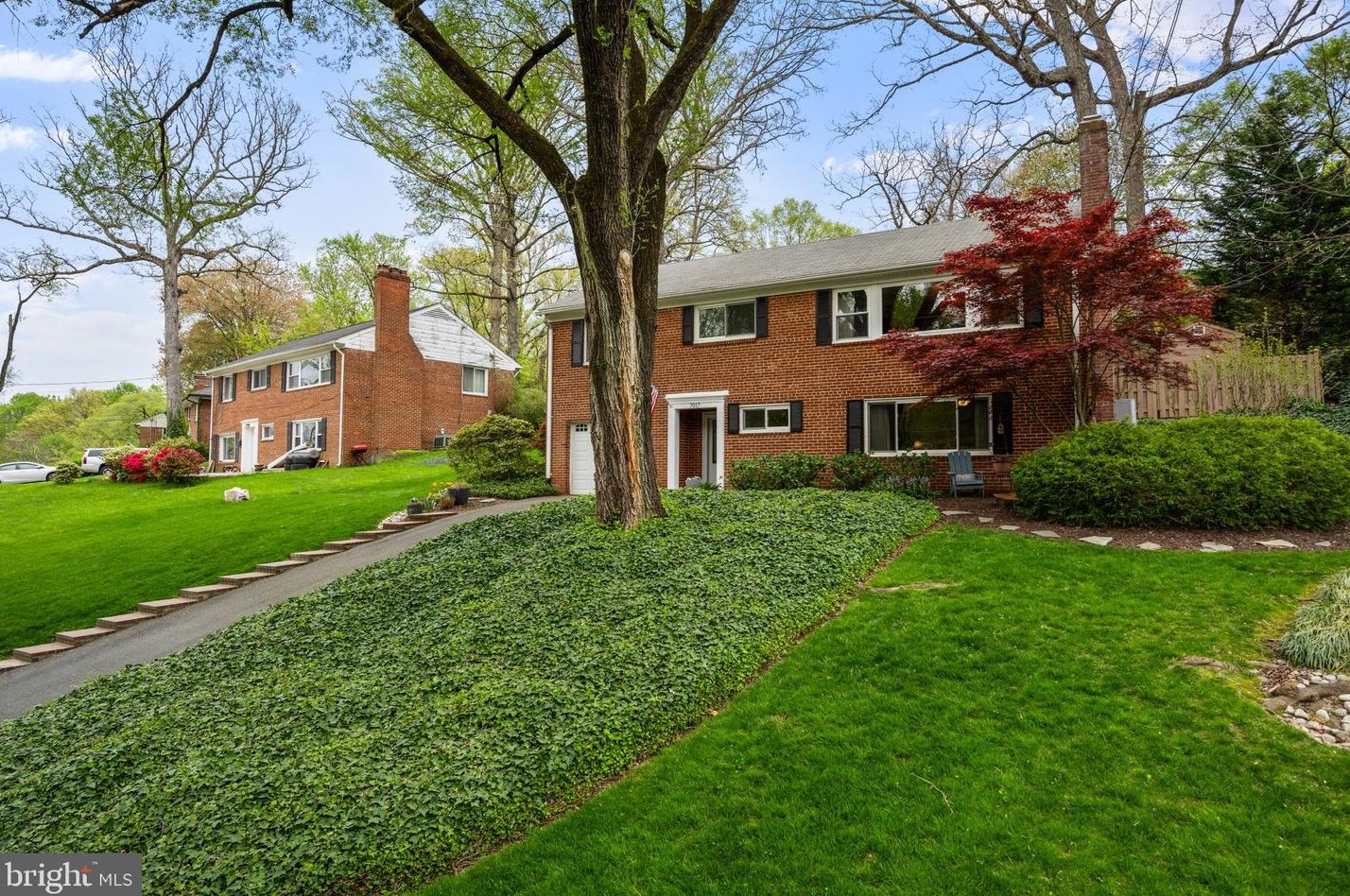 7017 Bradley Cir, Annandale, VA 22003