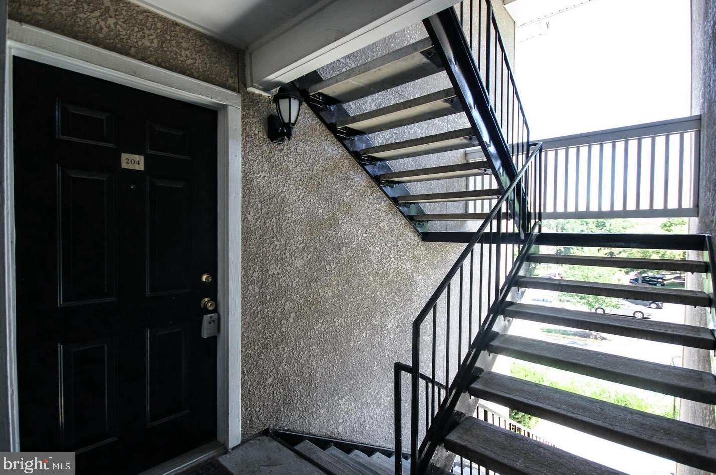 1539 Lincoln Way, Mc Lean VA  22102-5825 exterior