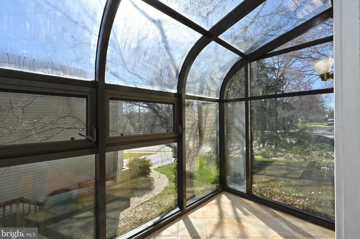 9212 Lake Braddock Dr, Springfield VA  22015-2029 exterior