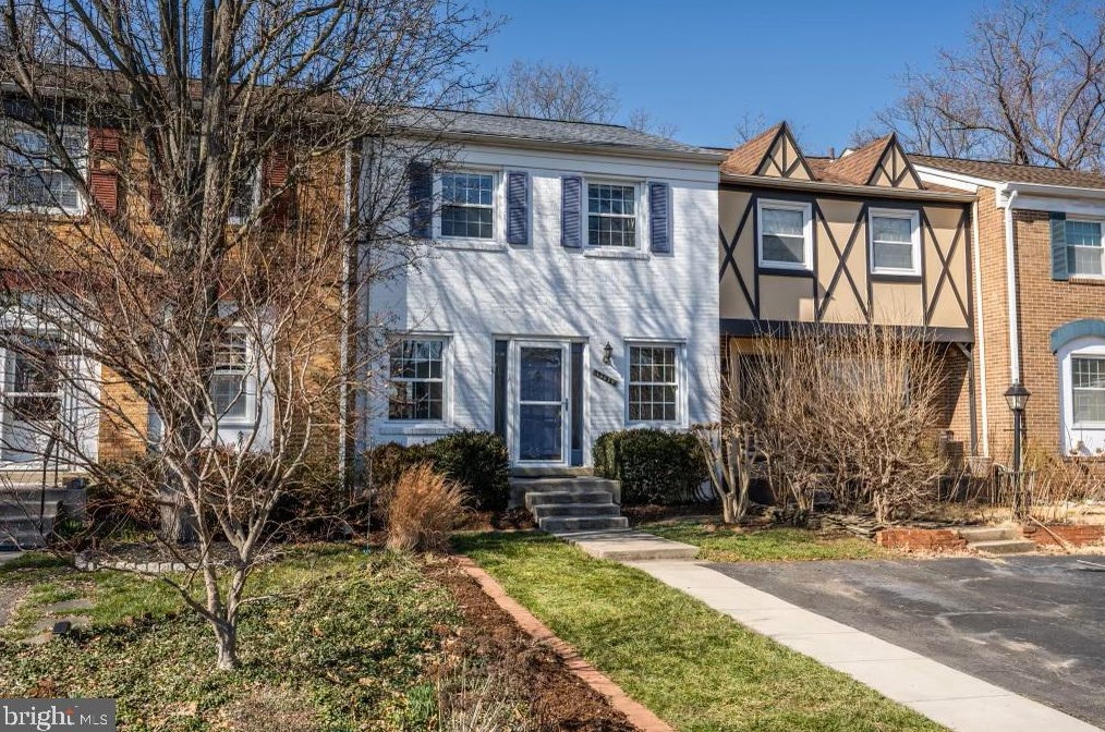 14820 Palmerston Square, Centreville, VA 20120