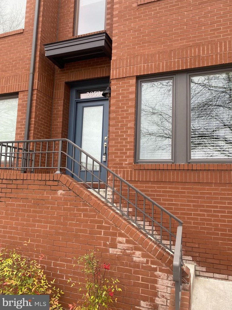 2959 Eskridge Rd, Fairfax, VA 22031