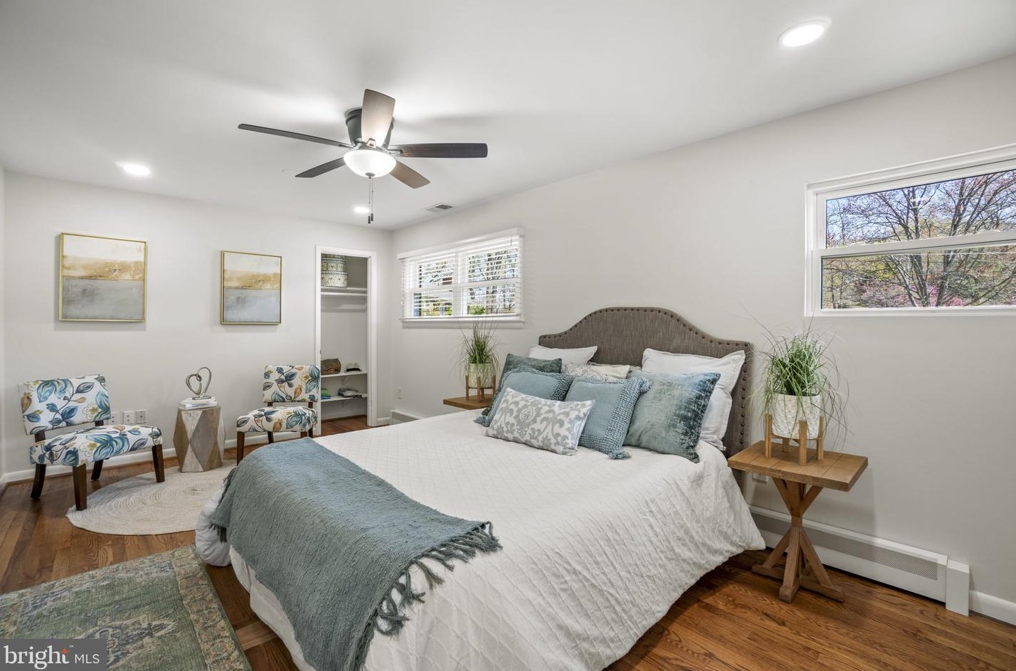 11719 Briggs Ct, Fairfax VA  22030-5703 exterior