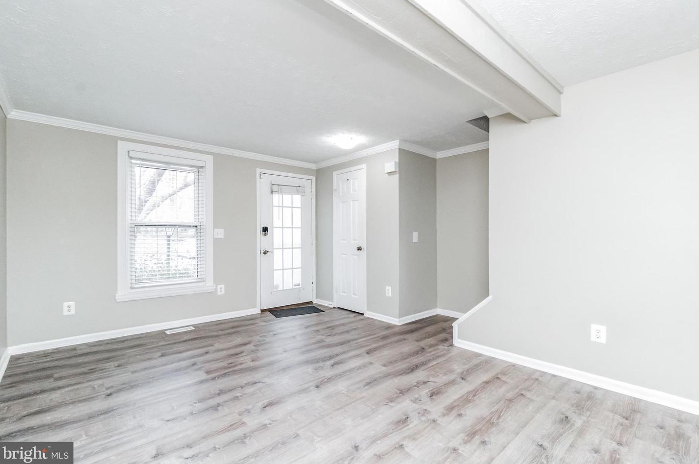 1933 Belmont Ridge Ct, Herndon, VA 20191