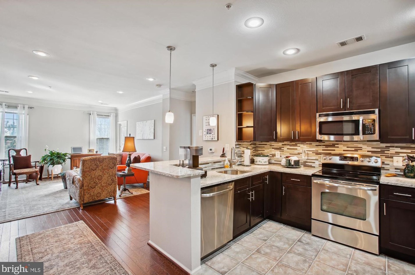3009 Nicosh Cir #4404, Falls Church, VA 22042